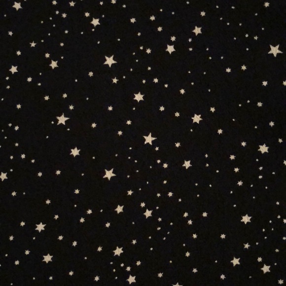 Flowing star print top - Picture 3 of 4